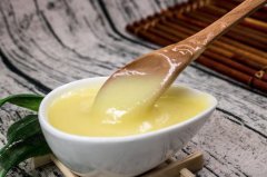 常喝蜂王浆，可收获4大好处